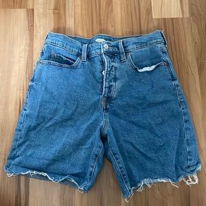 Old Navy Extra High Rise Sky-Hi Short size 10